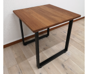 チークテーブル